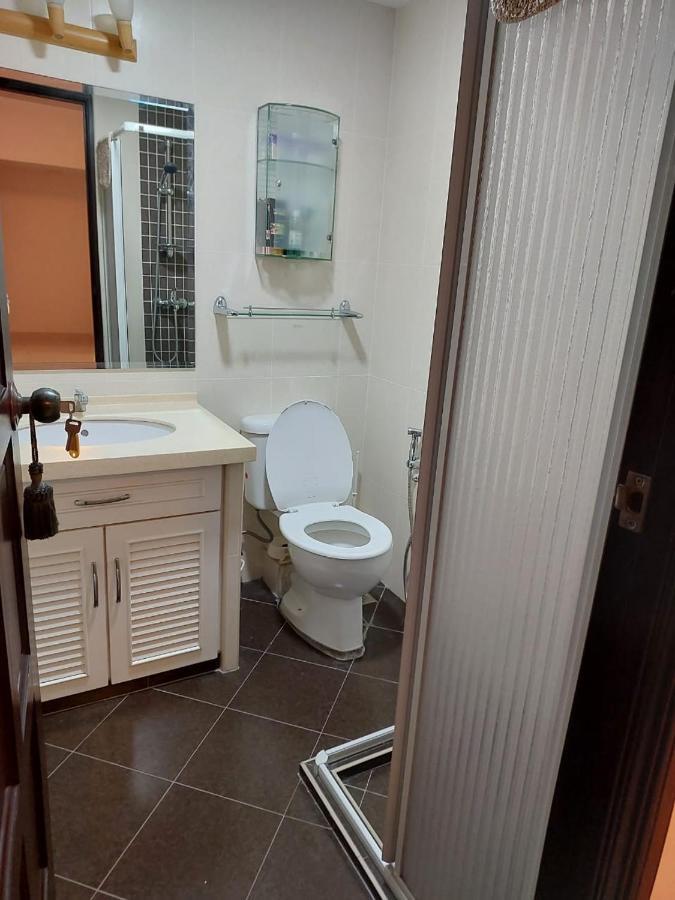 Batu Ferringhi Luxury Seaview Suite - 3Br Екстер'єр фото