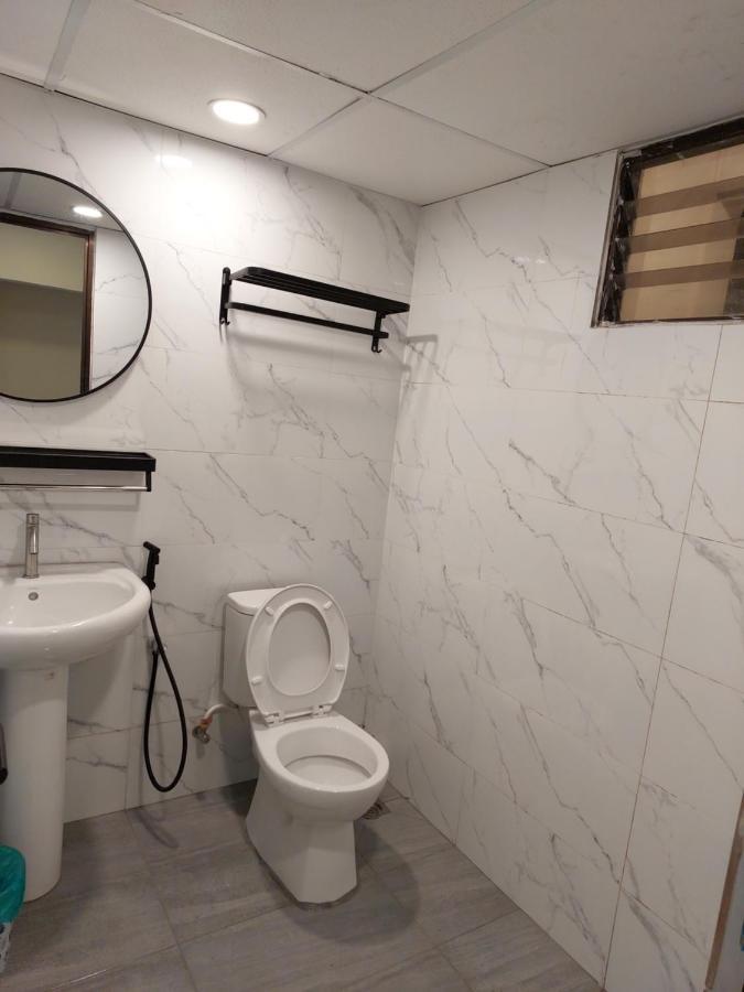 Batu Ferringhi Luxury Seaview Suite - 3Br Екстер'єр фото