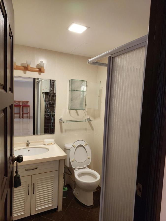 Batu Ferringhi Luxury Seaview Suite - 3Br Екстер'єр фото